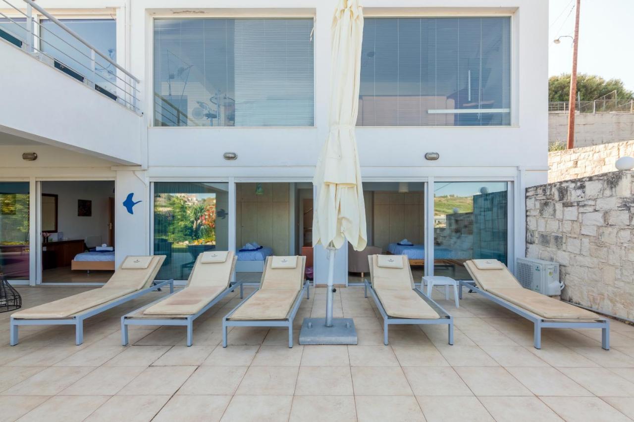 Whiteblue Villa, By Idealstay Experience Villa Héraklion
